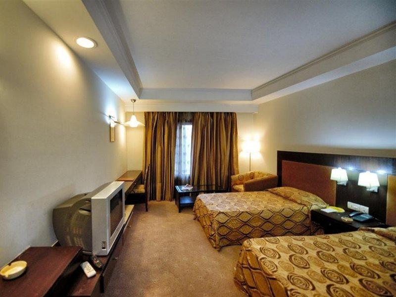 Centaur Hotel Нью-Делі Екстер'єр фото